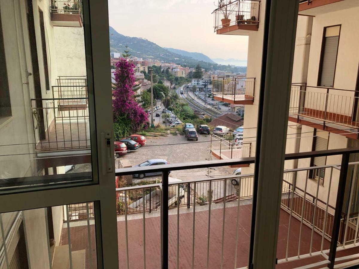 Casa Vacanza Cefalu Apartment ภายนอก รูปภาพ