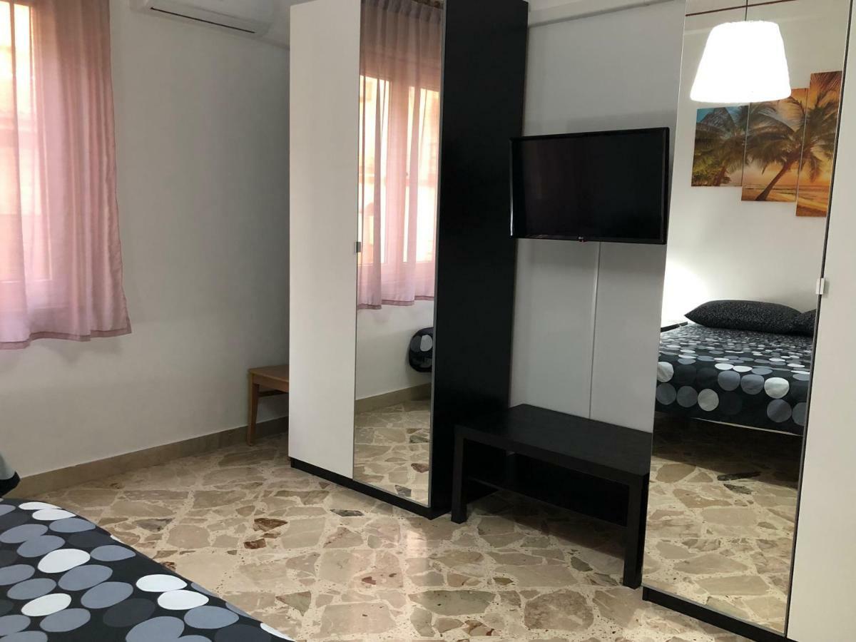 Casa Vacanza Cefalu Apartment ภายนอก รูปภาพ